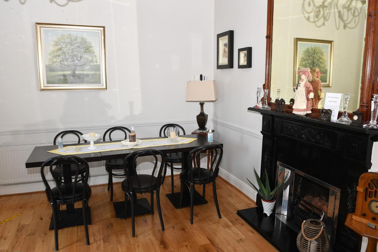 Railway House Guest House Μουλινγκάρ Εξωτερικό φωτογραφία